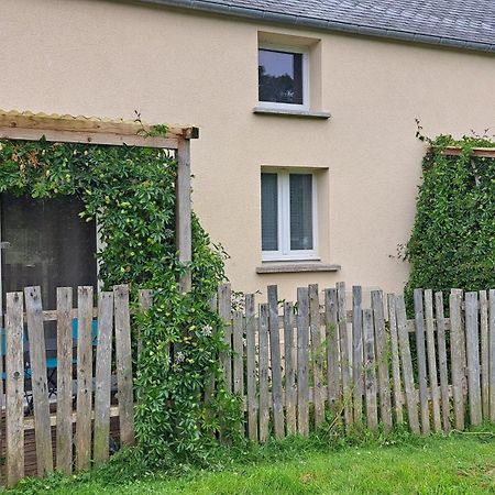 Bed and Breakfast La Bergerie Du Mesnil Livry  Екстер'єр фото